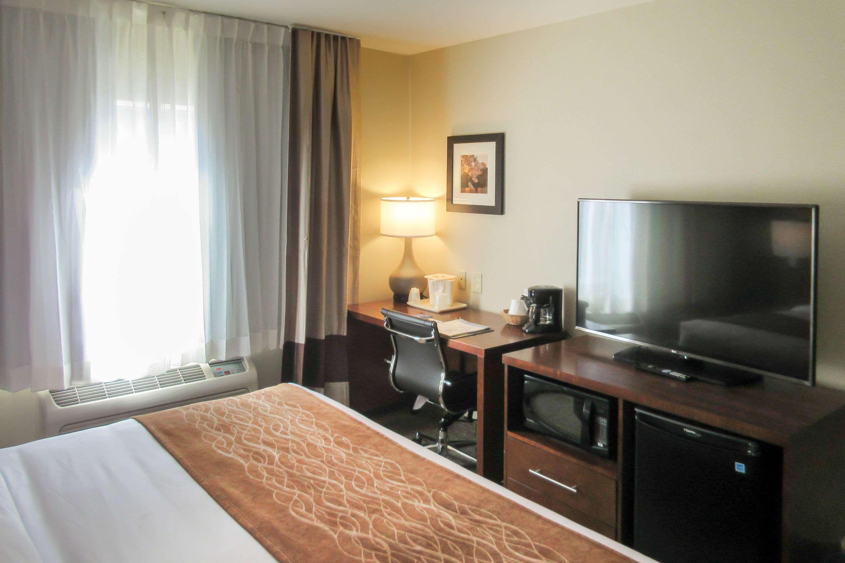 Comfort Inn & Suites Wilkes Barre - Arena Екстериор снимка