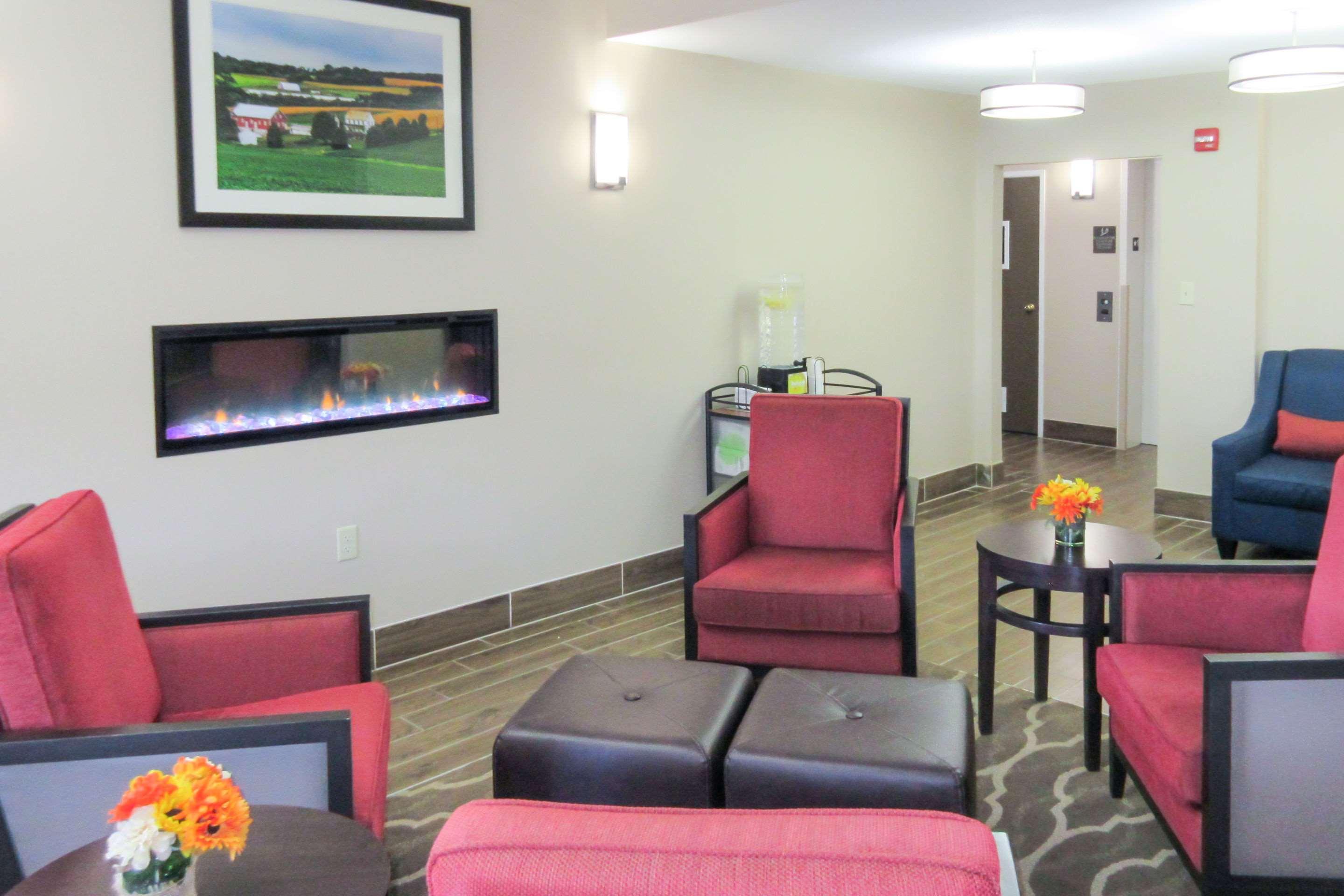 Comfort Inn & Suites Wilkes Barre - Arena Екстериор снимка
