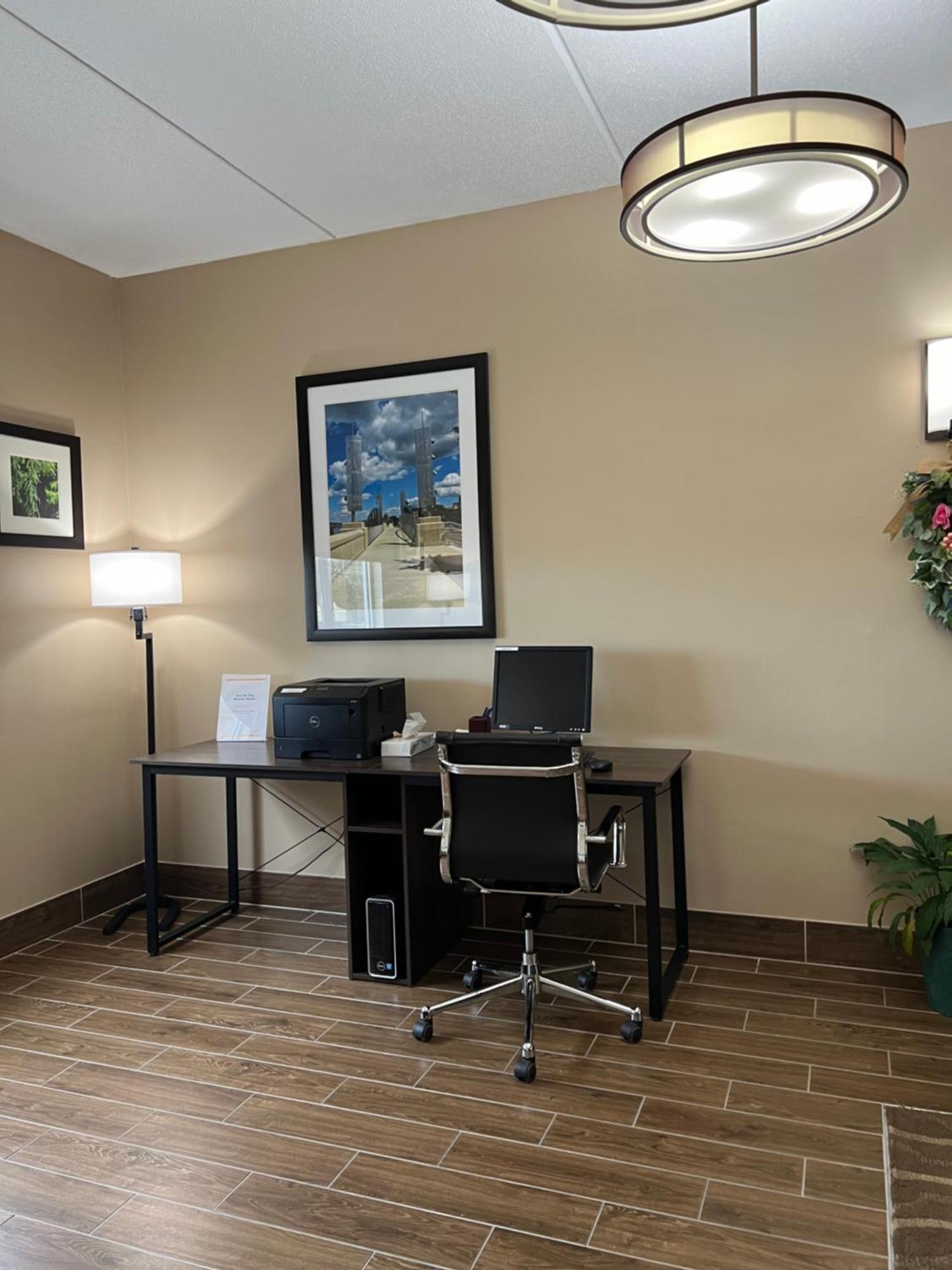 Comfort Inn & Suites Wilkes Barre - Arena Екстериор снимка