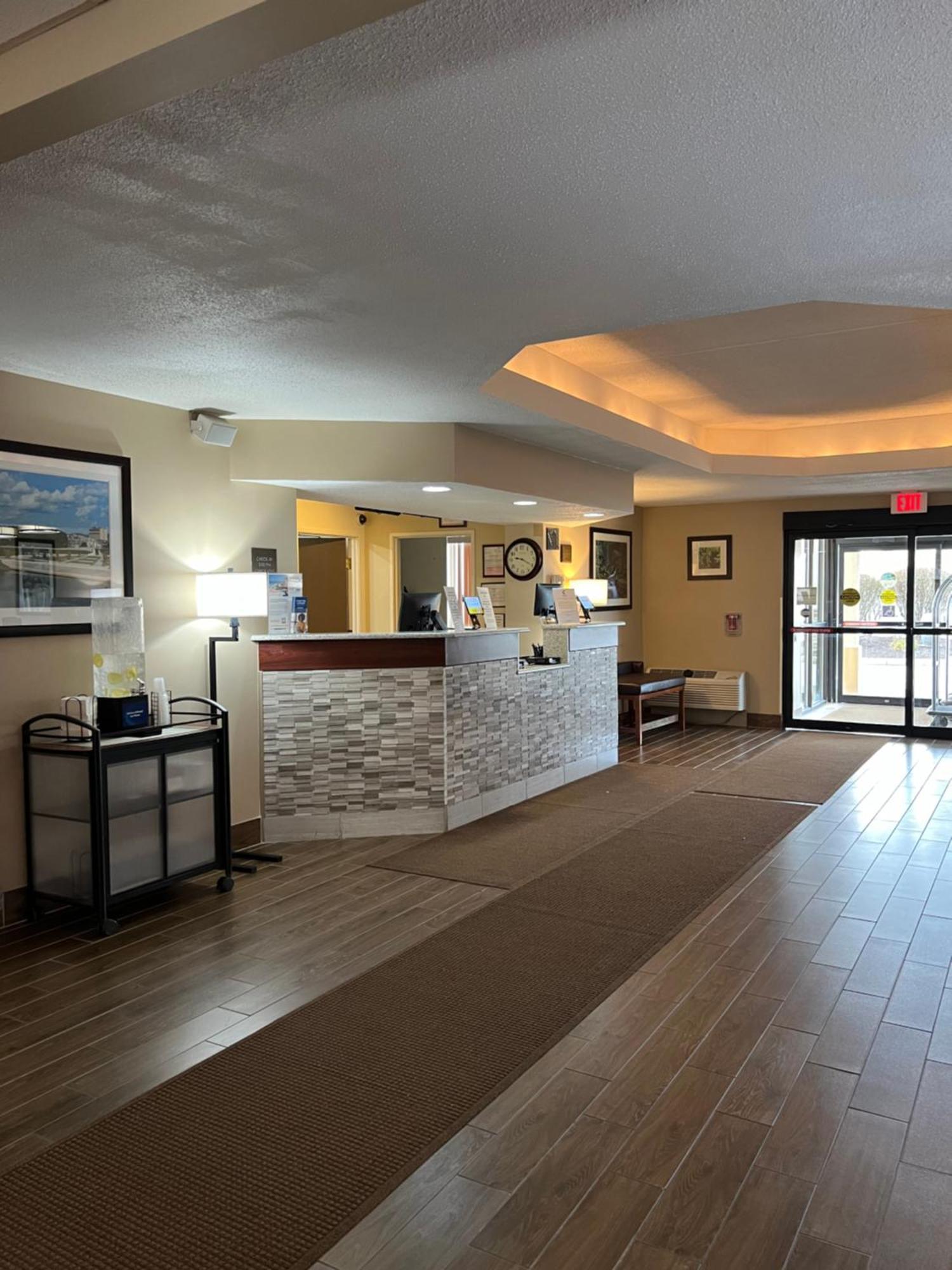 Comfort Inn & Suites Wilkes Barre - Arena Екстериор снимка