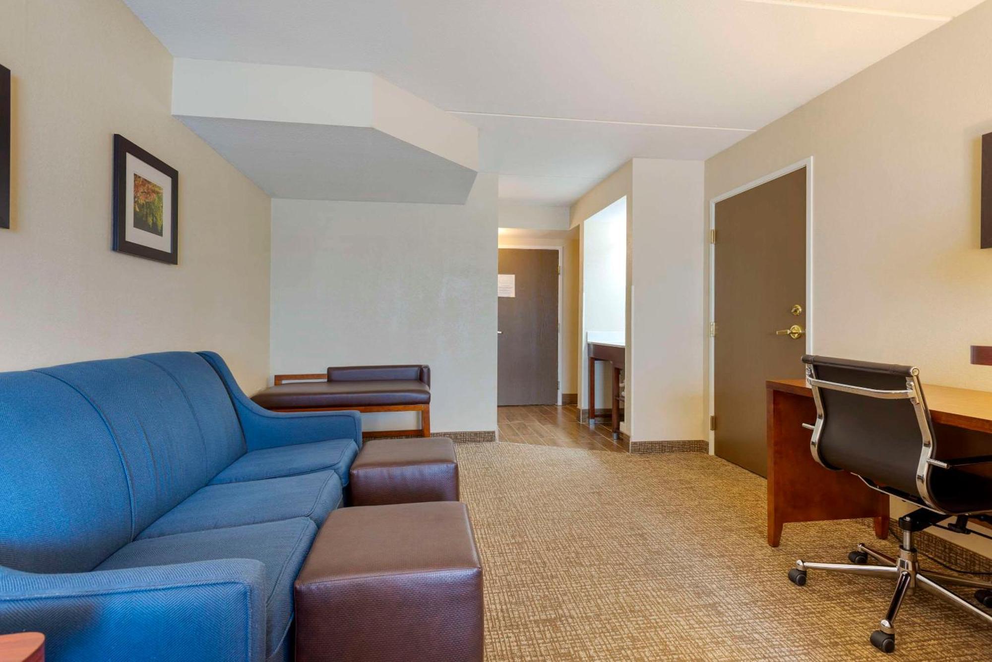 Comfort Inn & Suites Wilkes Barre - Arena Екстериор снимка