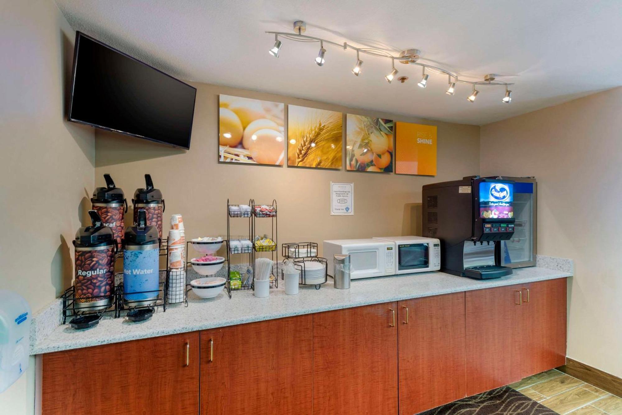 Comfort Inn & Suites Wilkes Barre - Arena Екстериор снимка