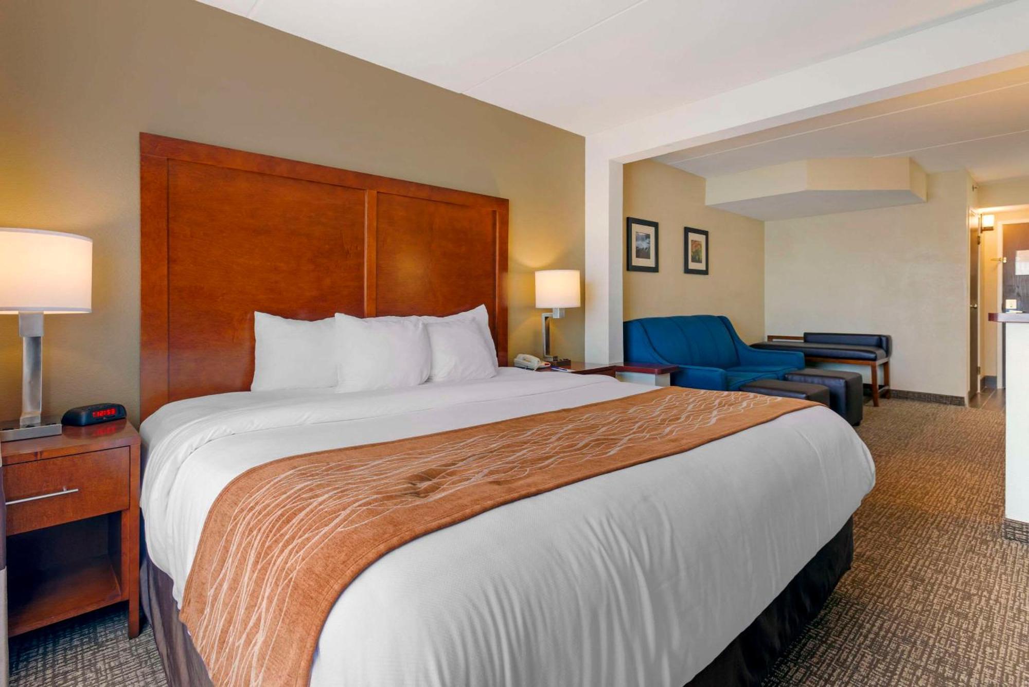 Comfort Inn & Suites Wilkes Barre - Arena Екстериор снимка